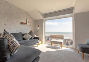 Sea Drift Retreat